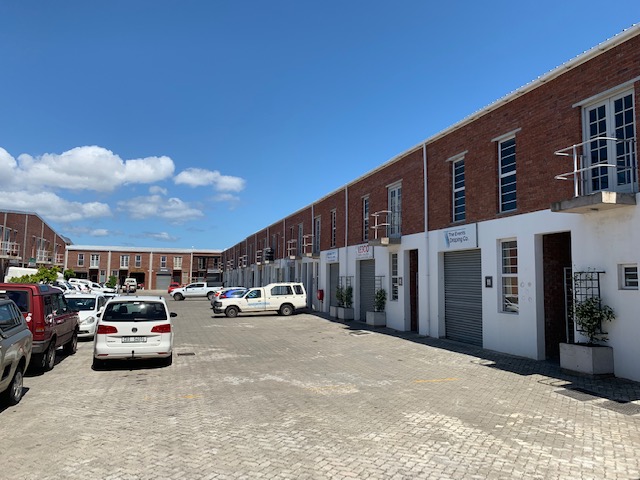 To Let commercial Property for Rent in Maitland Western Cape